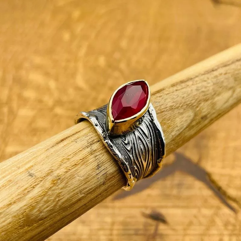 Adjustable Women 's Red Stone Silver Ring