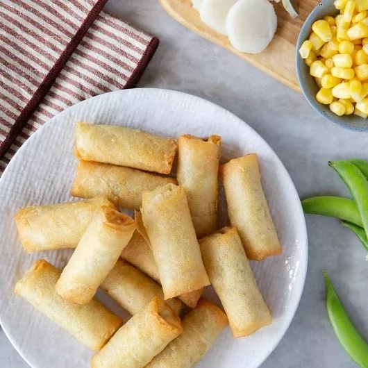 Innovasian Prepared Mini Vegetable Spring Roll .8800 Pound Each - 5 Per Case