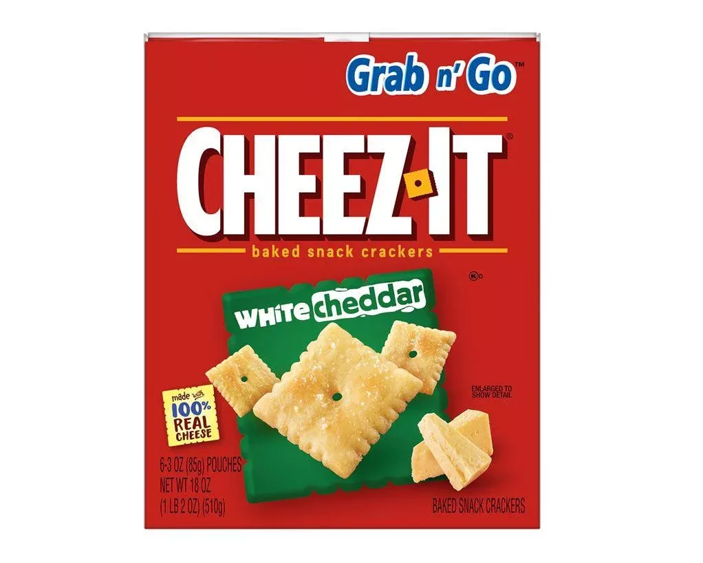 White Cheddar Cheez-It’s Grab n' Go Baked Snack Crackers 3 oz. Bags – 6 / Case