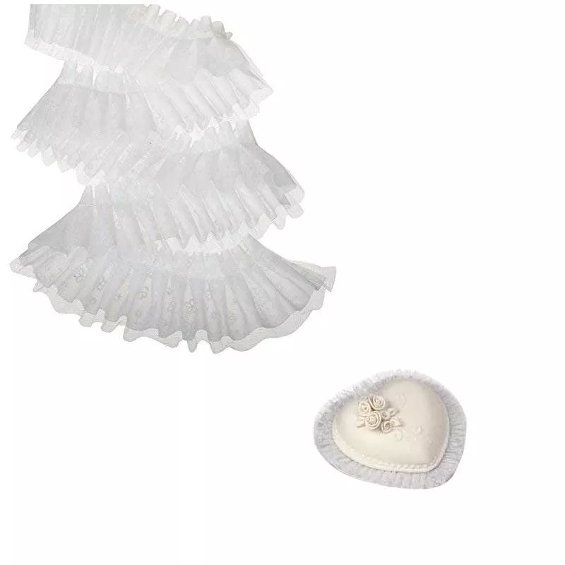 white tuk and ruffle 802-1008 60ft (#314)