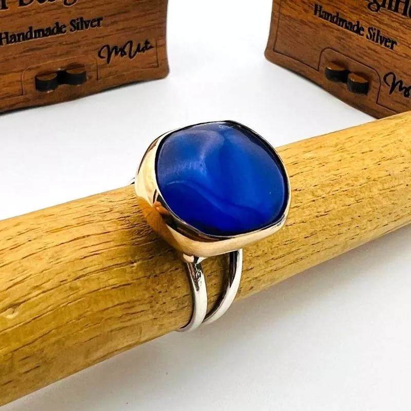 Women 's Blue Sapphire Stone Ring